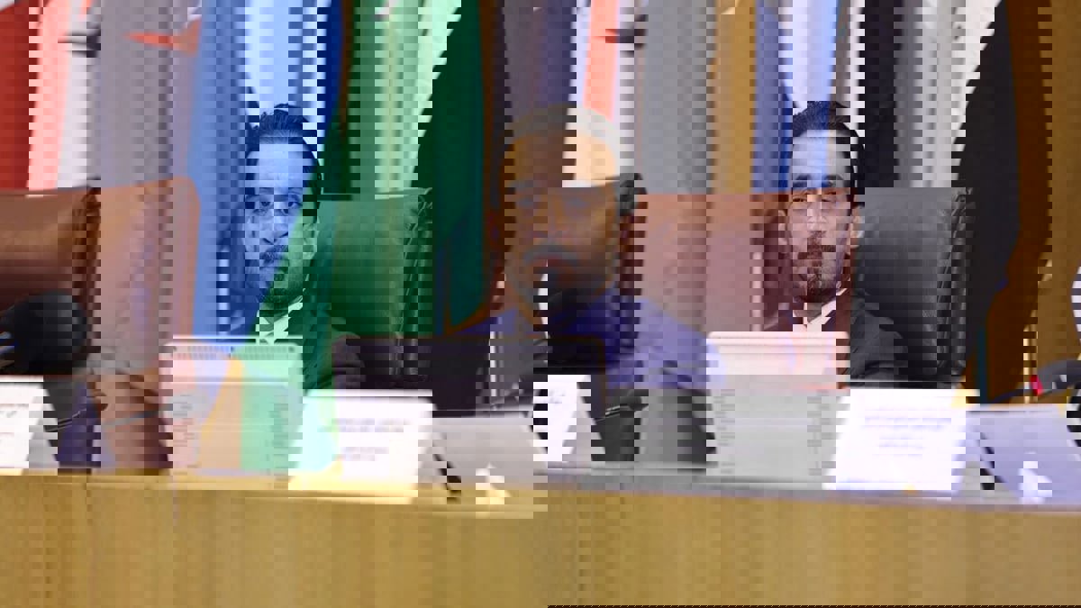 رئيس البرلمان العراقي يبدأ زيارة رسمية إلى السعودية