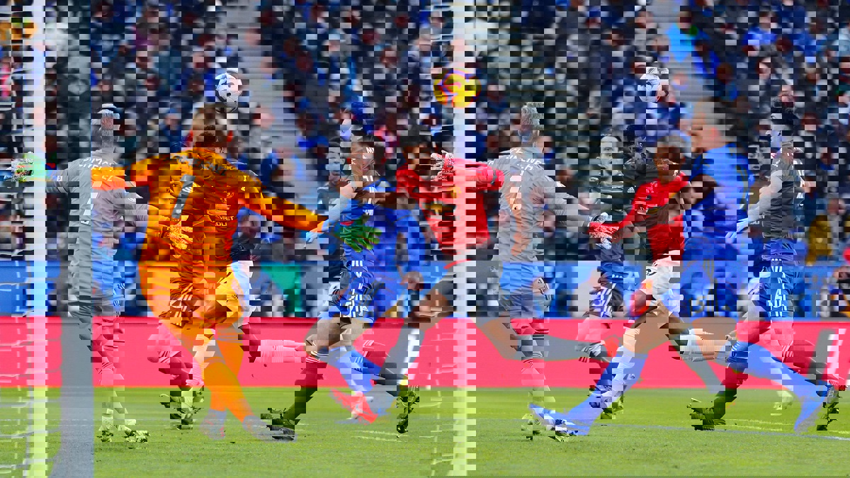 هدف مباراة مانشستر يونايتد وليستر سيتي.. راشفورد يتقدم للشياطين (فيديو)