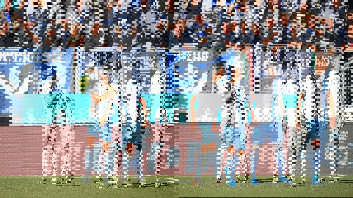 شيرو إيموبيلي يقود لاتسيو لفوز مثير على بريشيا ليحافظ على المركز الثالث في ترتيب الدوري الإيطالي