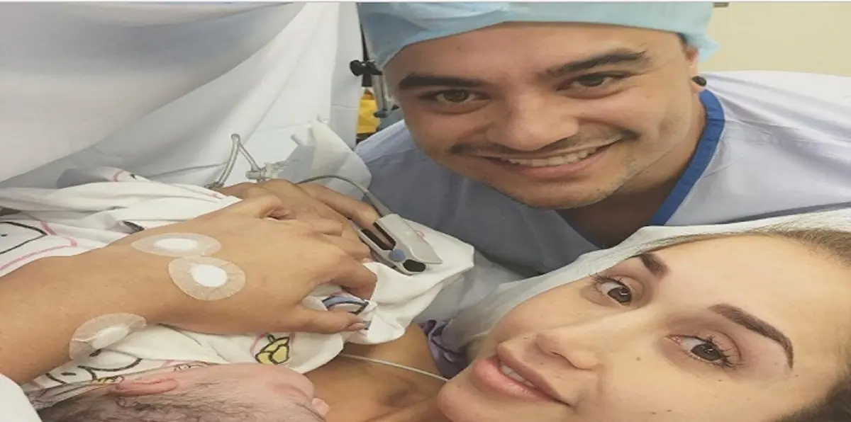 بسبب اللياقة الزائدة.. ملكة جمال الكون تعاني أثناء الولادة