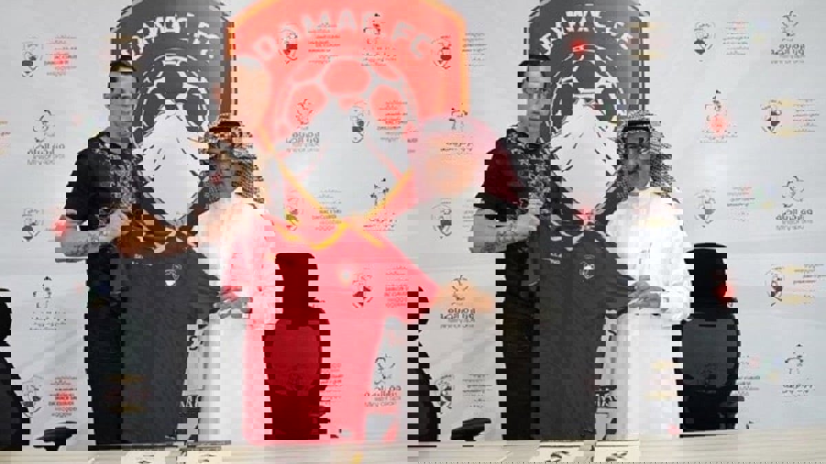 الأهلي السعودي يزاحم إنديبندينتي على كريستيان ليما لاعب ضمك