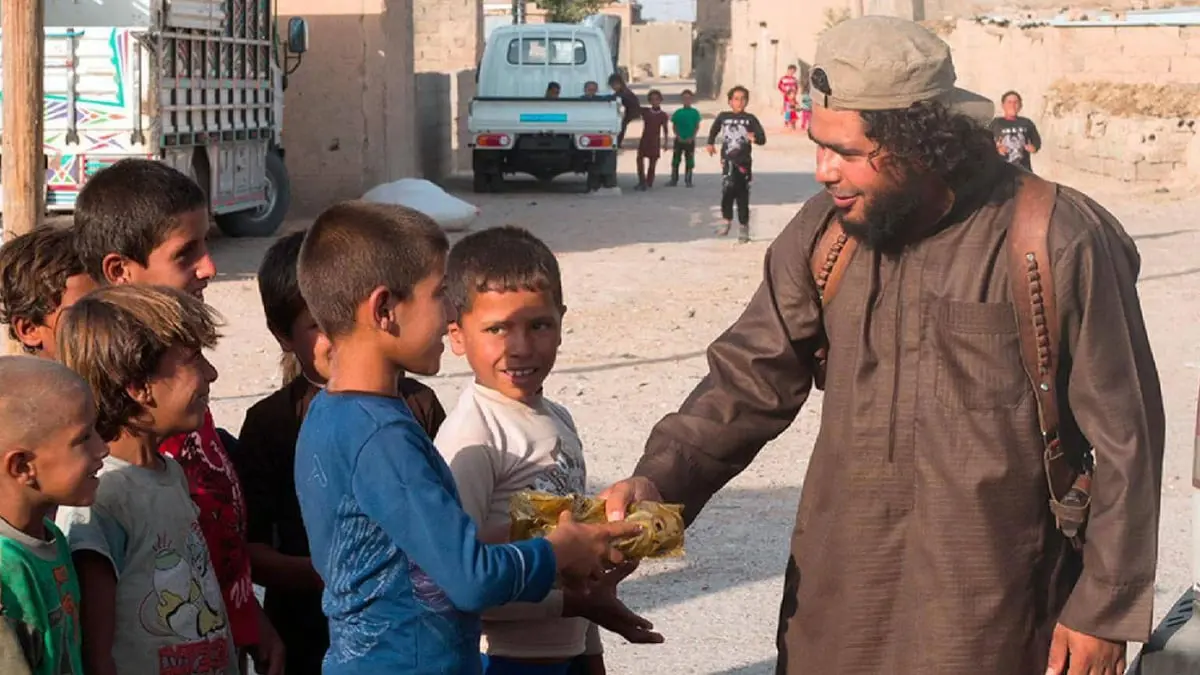 أطفال داعش في مخيم الهول في الحسكة.. قنبلة موقوتة تفزع دول العالم