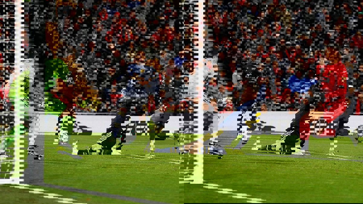 أهداف مباراة ليفربول وآرسنال: 5-5 (فيديو)