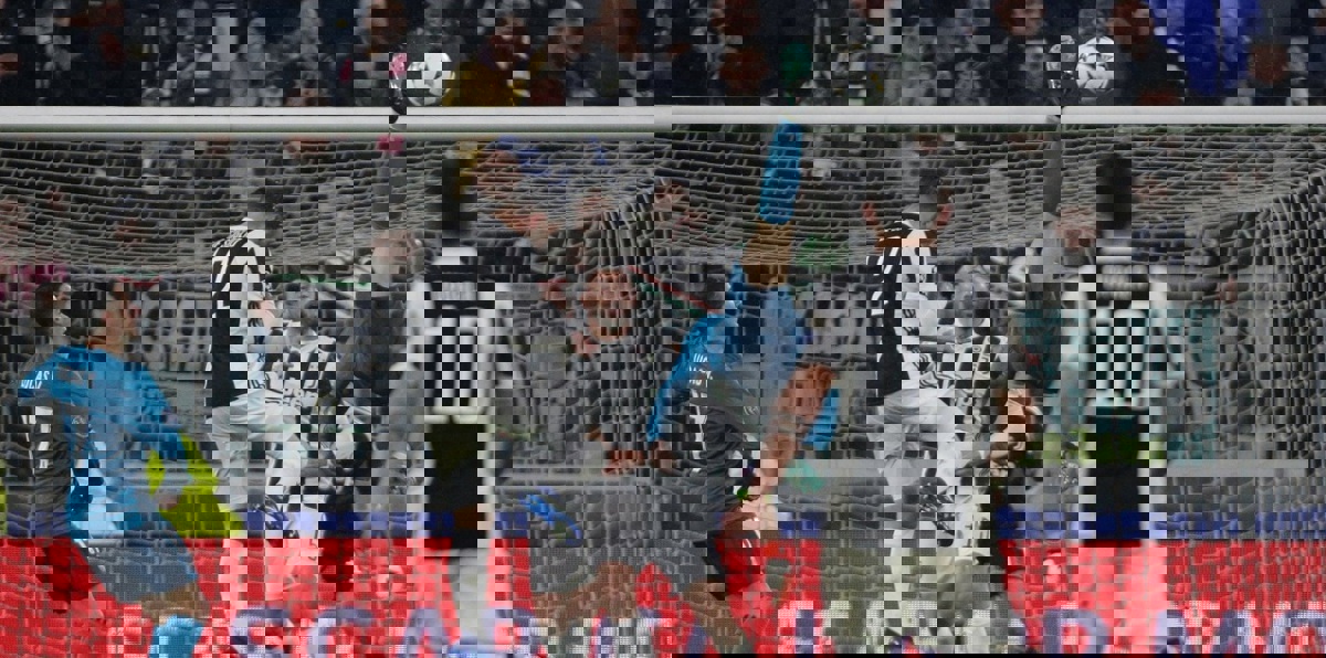 مباراة ريال مدريد ويوفنتوس.. شاهد مقصية مذهلة من كريستيانو رونالدو في شباك بوفون (فيديو)