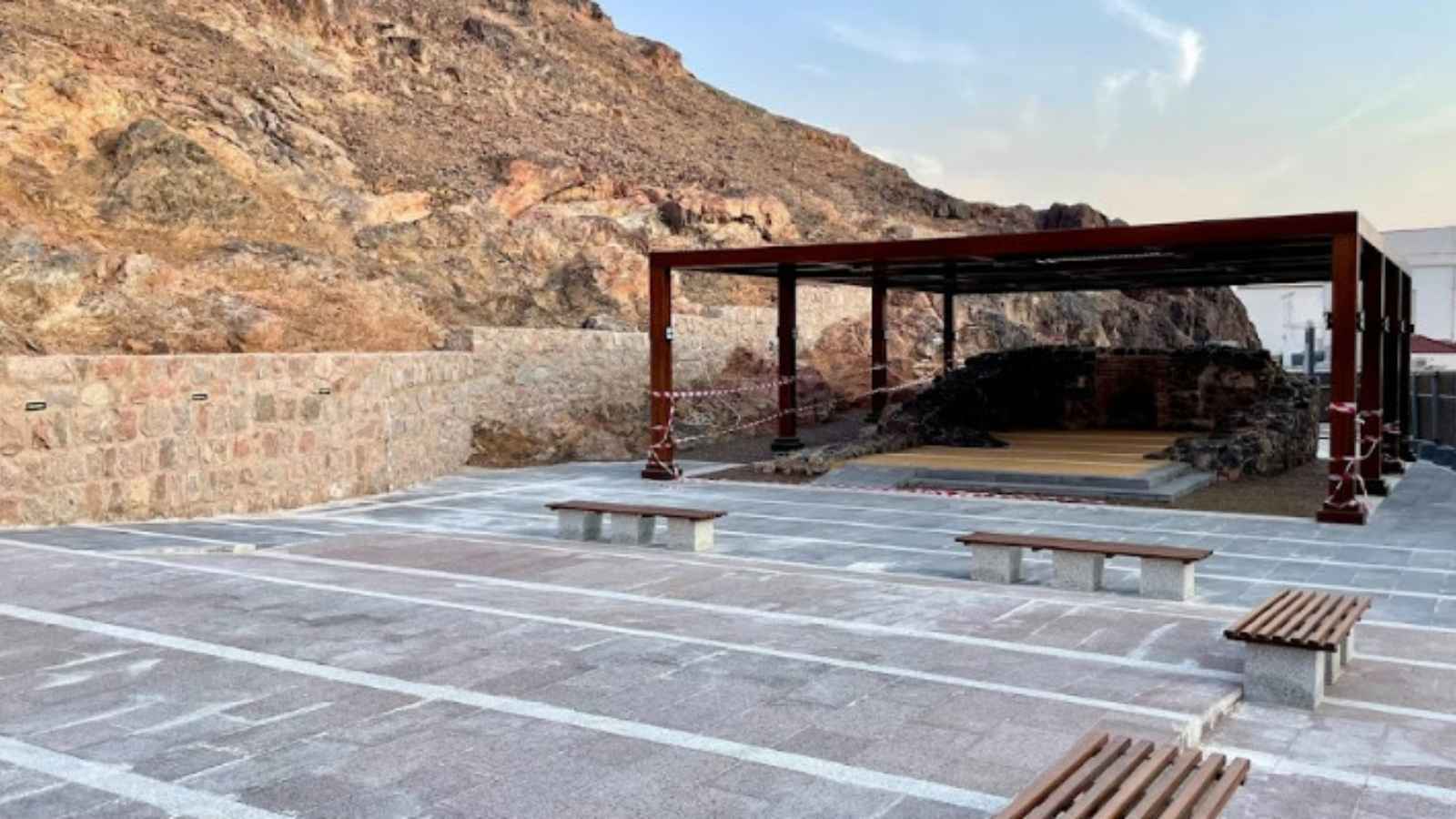 ارتبط بمعركة أحد.. افتتاح مسجد تاريخي في السعودية (فيديو)