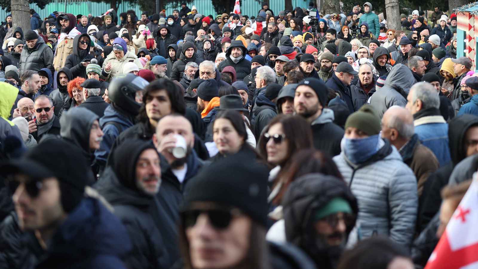 "لاعب سابق".. جورجيون يشهرون "البطاقة الحمراء" بوجه رئيسهم الجديد (فيديو)