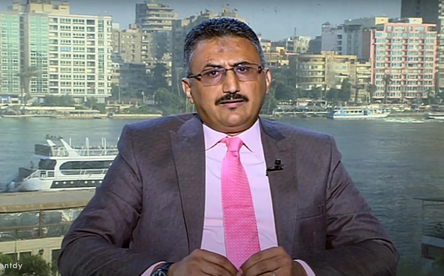 مسؤول يمني لـ"إرم نيوز": الحوثيون منعوا السفن من الفرار في "رأس عيسى"