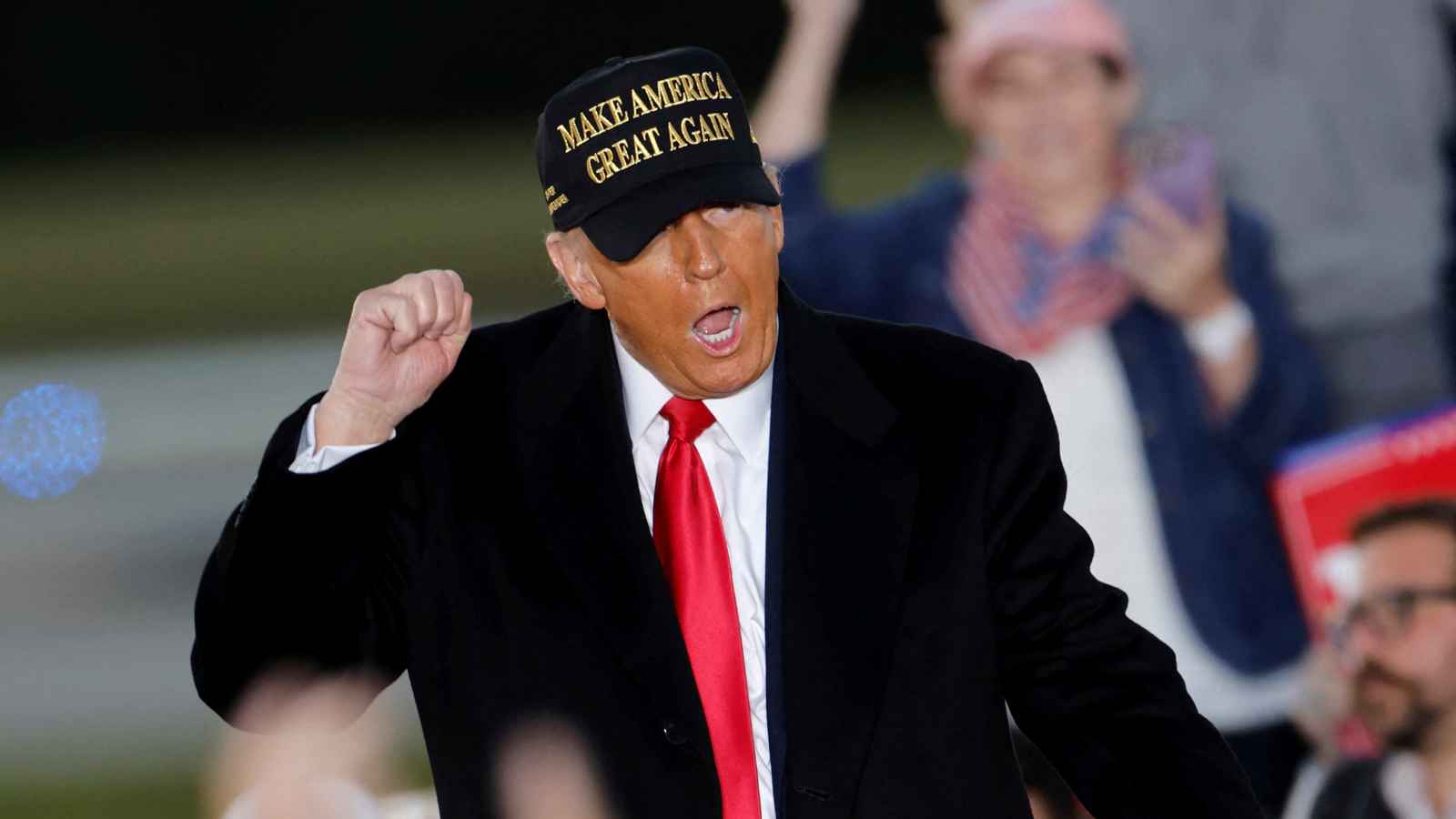 تصريح مثير لترامب: “خسارتي في الانتخابات واردة وقد تحدث أشياء سيئة”