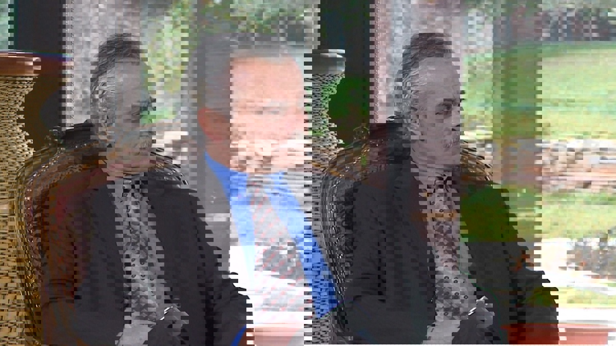 فايز قزق يتحدث عن "ناس من ورق" 