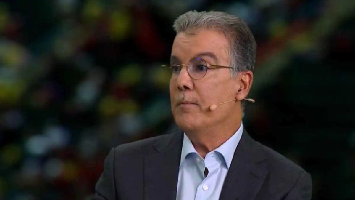 تشويش على الأهلي.. طارق ذياب يعلّق على عقوبات انسحاب الهلال (فيديو)