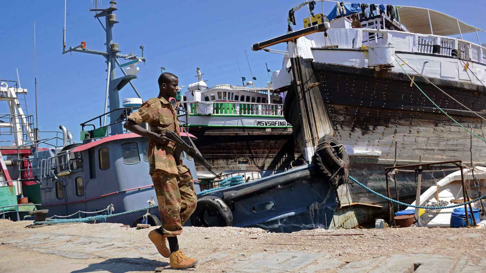 هيمنة وضرب الخصوم.. ماذا ستقدم قواعد وموانئ الصومال للولايات المتحدة؟