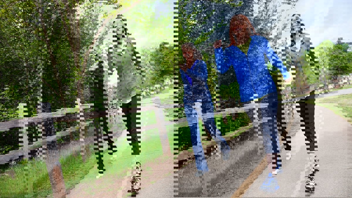 دراسة: أسلوب المشي يكشف عن السمات الشخصية