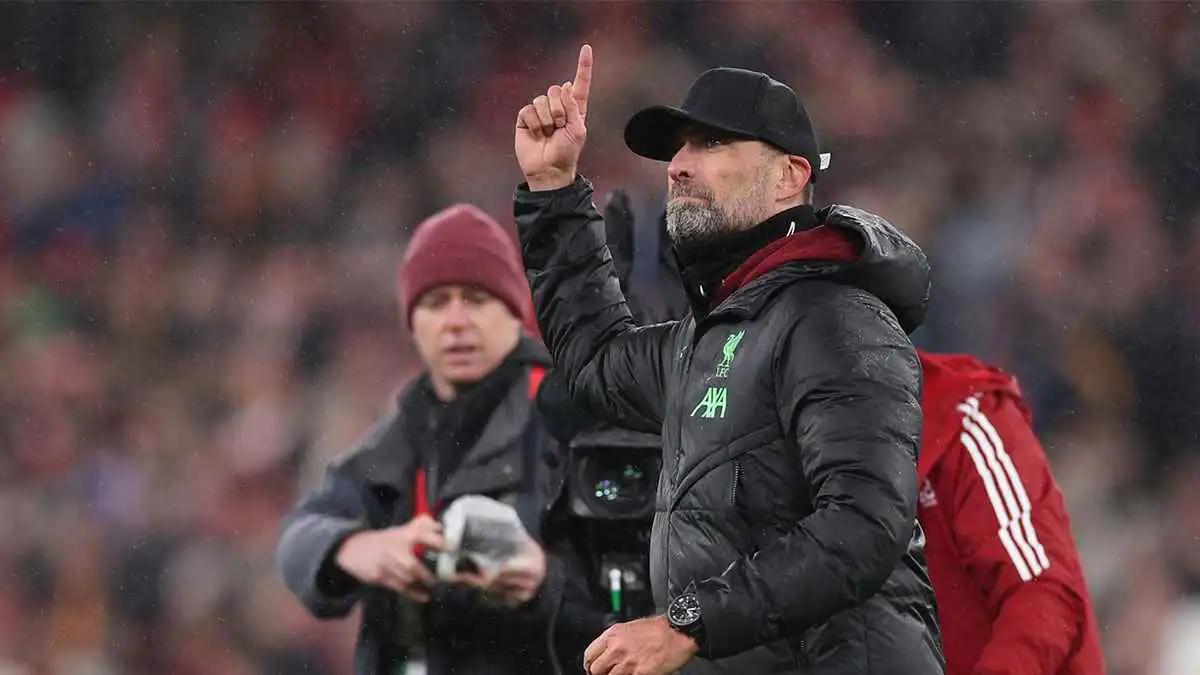 من اللاعب الذي اشترط كلوب رحيله لقيادة ريال مدريد؟