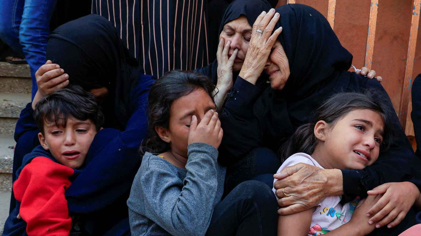 "لوموند": حرب غزة تجاوزت الأدوات التقليدية إلى الإبادة الجماعية