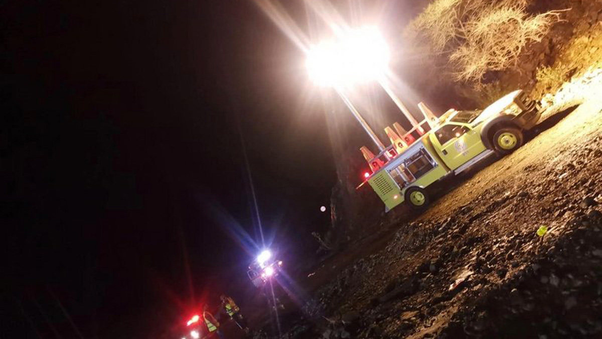 السعودية.. العثور على جثتي رجل وطفلة جرفتهما السيول في عسير (صور)