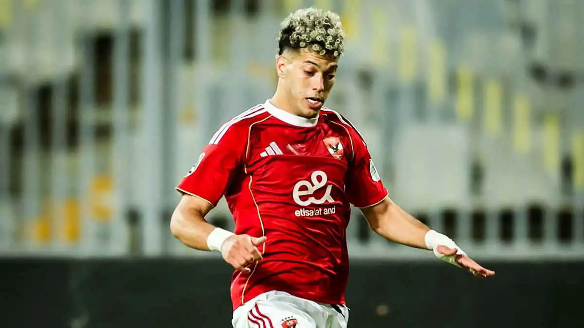 بعد صناعته هدفاً مذهلاً.. كم بلغت مساهمات إمام عاشور منذ انضمامه للأهلي؟