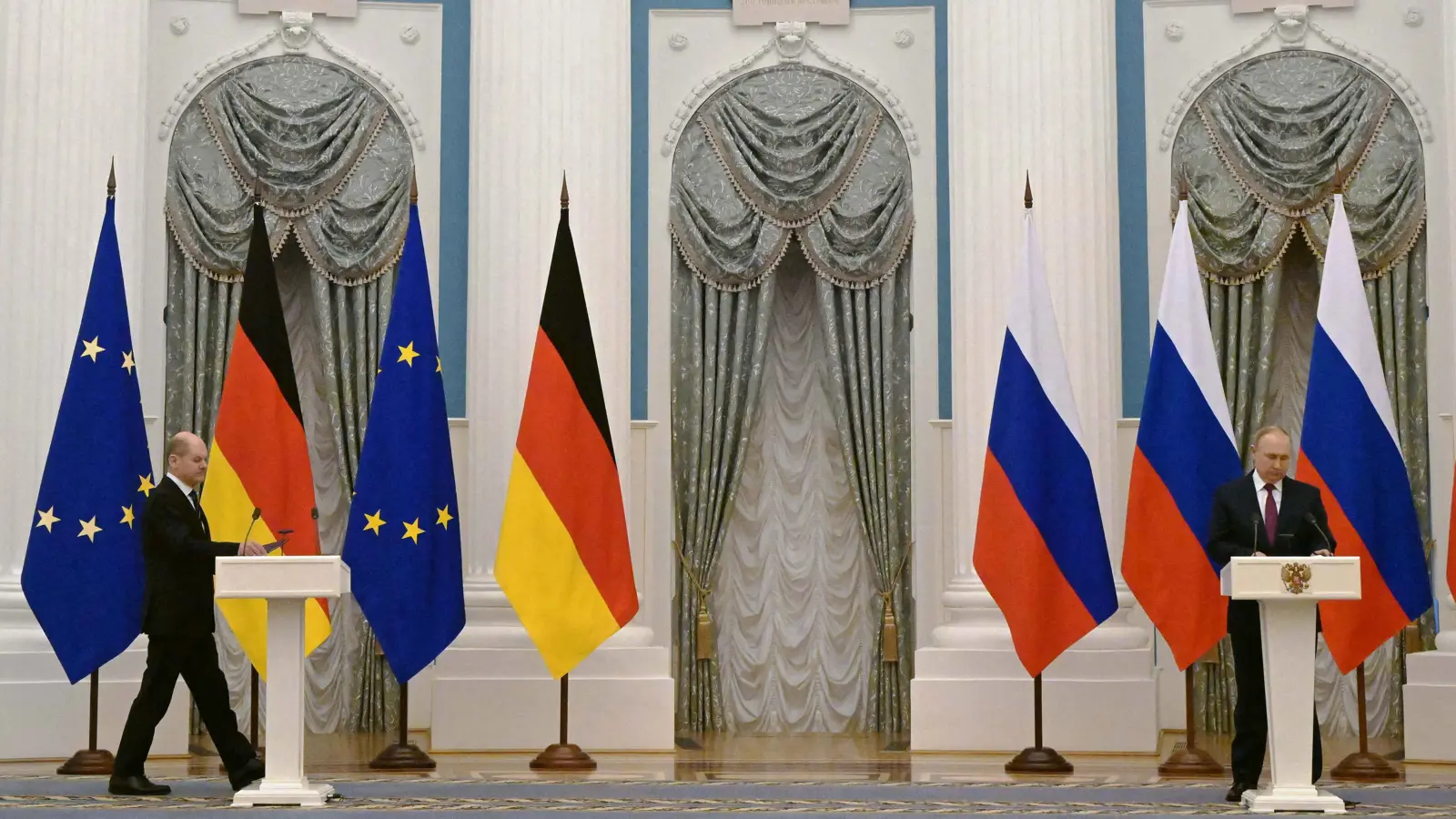 برلين تثير غضب كييف.. هل بدأ الغرب "التخلّي" عن أوكرانيا؟