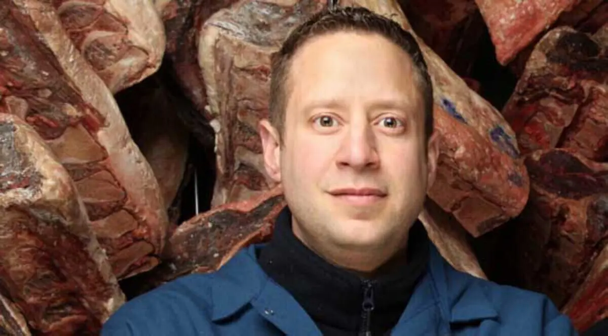 سمسار من البورصة لذبح الخراف