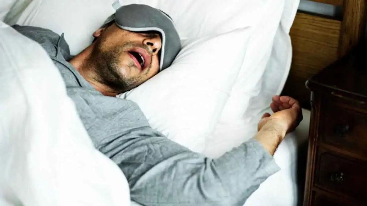 7 علامات تحذيرية تخبرك أن شخيرك يستدعي زيارة الطبيب