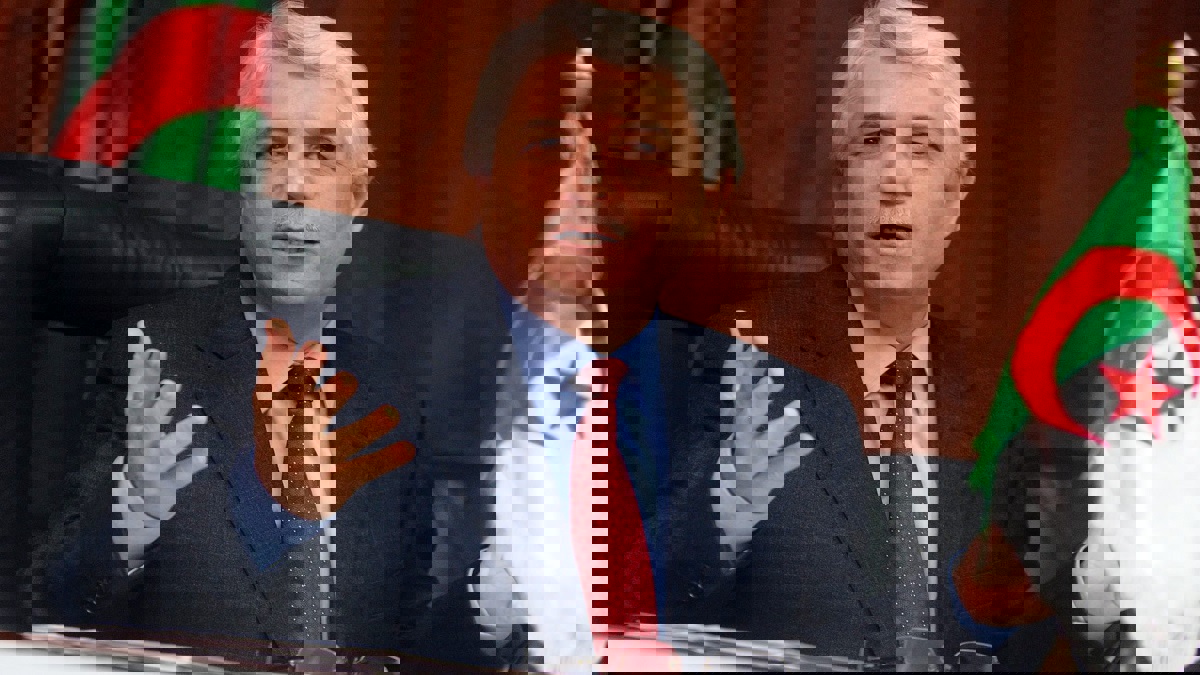 "المركزي لقمع الفساد" يُحيل ملفات وزير العدل السابق إلى المحكمة العليا في الجزائر 