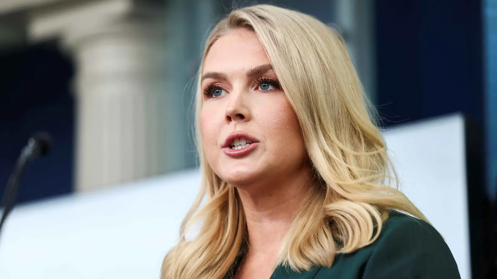 البيت الأبيض: "سيغنال" تطبيق معتمد