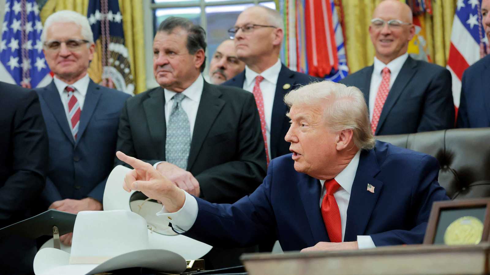 رغم الضغوط.. كييف ترفض مقترح ترامب بإنشاء منطقة حرة في دونباس