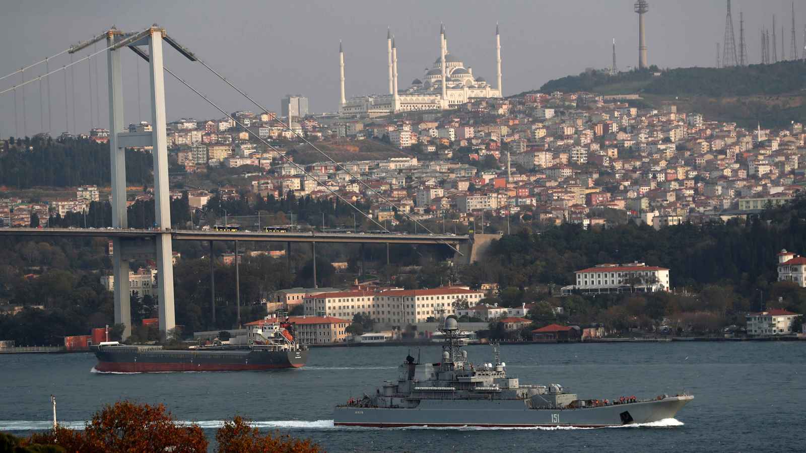 نجاة 35 سائحا سعوديا من حريق مروع في تركيا (فيديو)