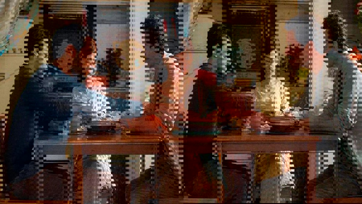 الفيلم المغربي "أزرق القفطان" يحصد 3 جوائز في مهرجان كان