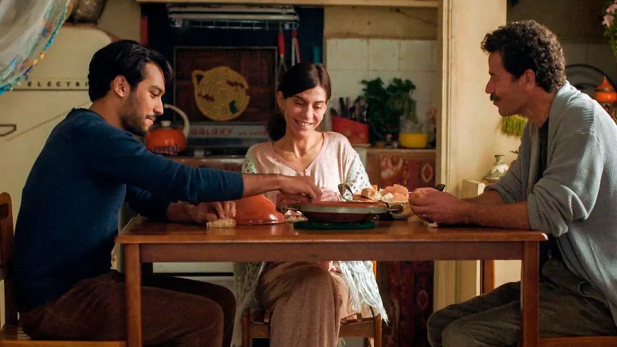 الفيلم المغربي "أزرق القفطان" يحصد 3 جوائز في مهرجان كان