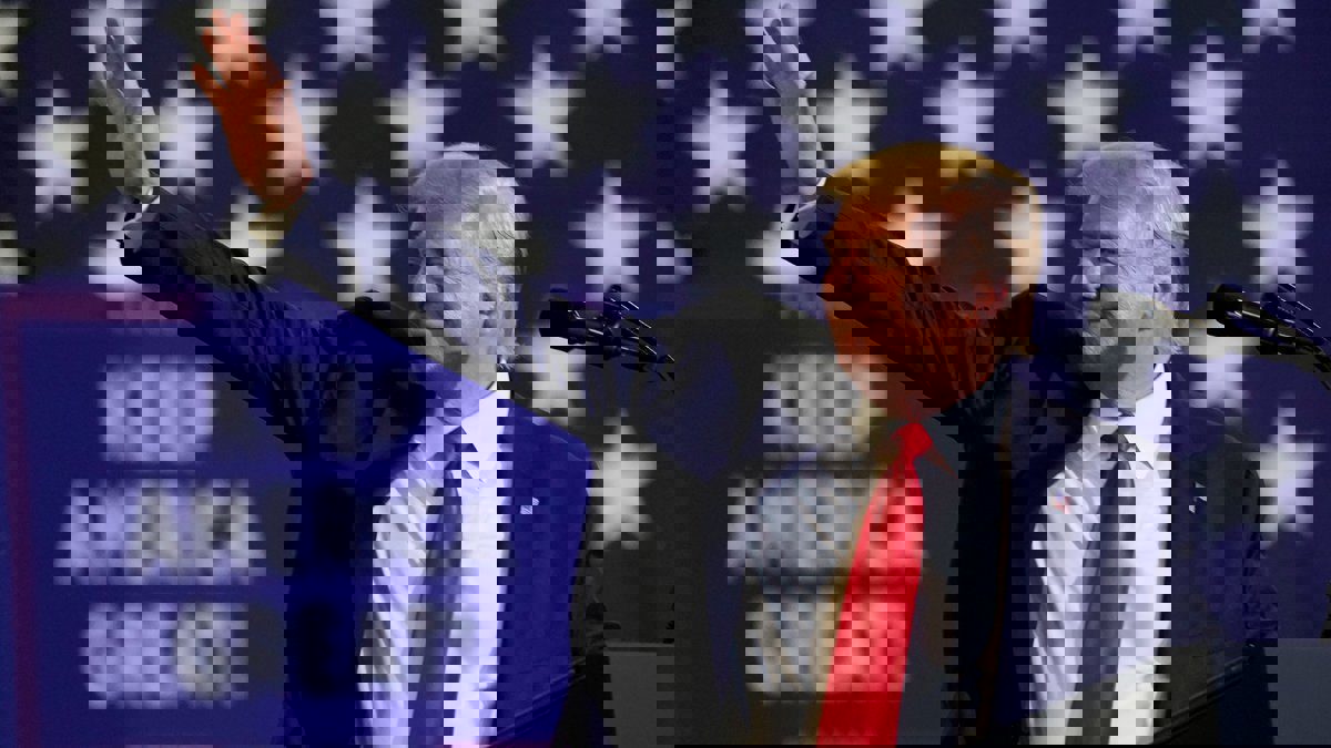 تعرض لـ"تنمر وترهيب".. تقاعد ضابط أمريكي كبير أدلى بشهادة ضد ترامب