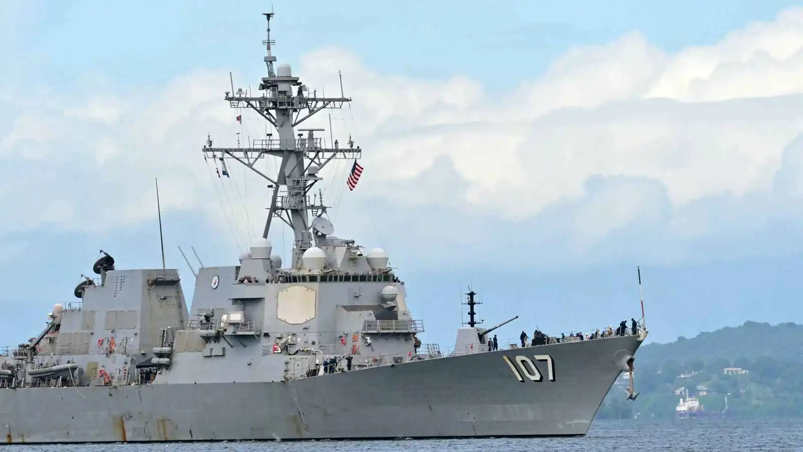 خطوط الإمداد تحت النار.. هل يجازف ترامب بجرّ جنوده إلى "جحيم فنزويلا"؟