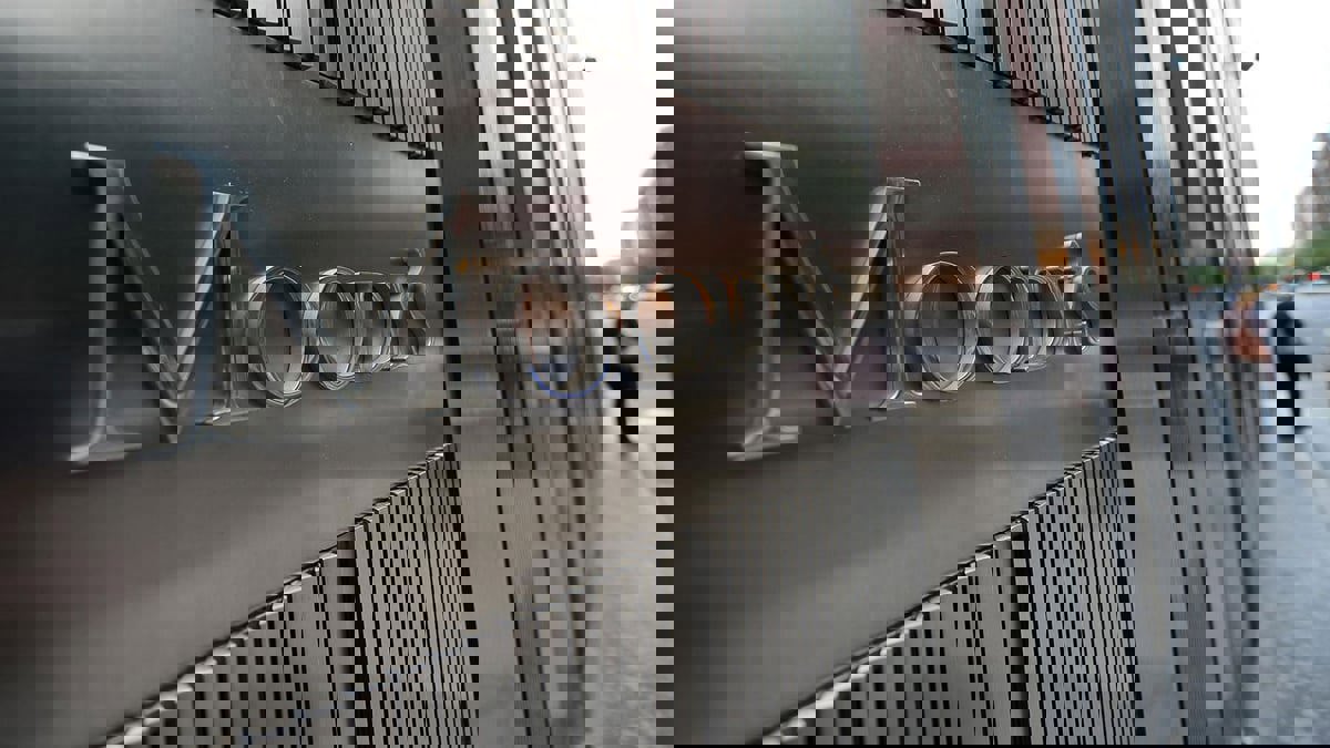 موديز تمنح "القابضة" بأبوظبي تصنيفا عند (Aa2)