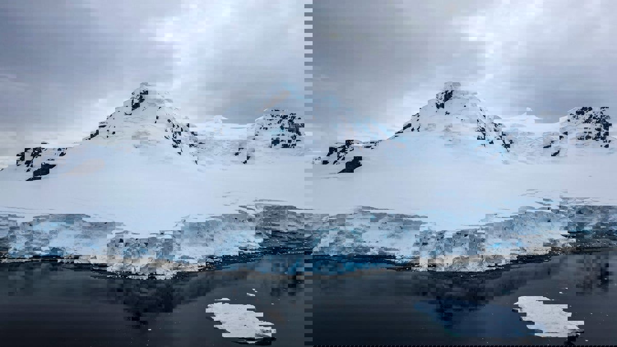 "عواقب قد تكون مدمرة".. باحثون يحذرون من تحول مفاجئ في "أبرد نقاط العالم"