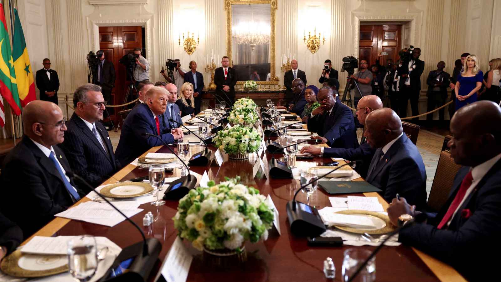 الأنظار نحو واشنطن.. متى تتضح خطة ترامب لإنهاء الأزمة الليبية؟