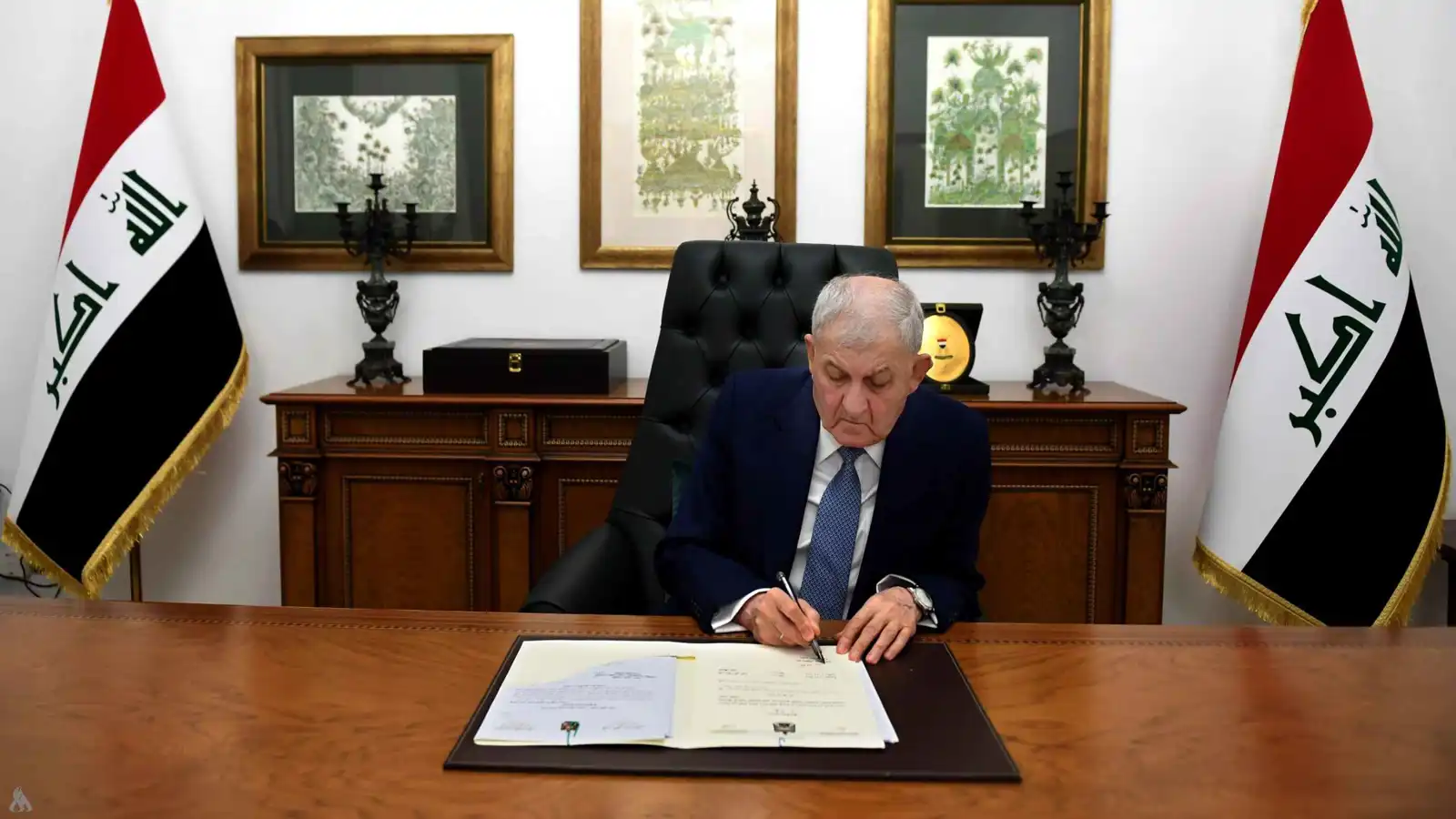 الرئيس العراقي يدعو البرلمان الجديد إلى عقد أولى جلساته