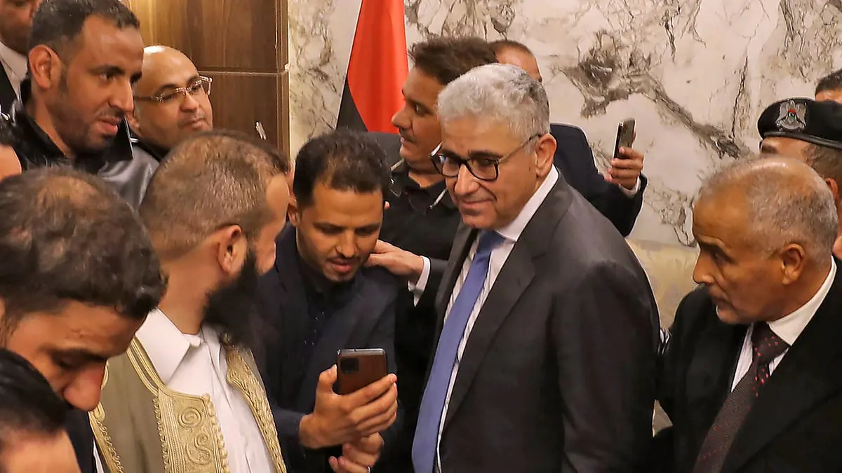 باشاغا يعلن عزم حكومته إطلاق "حوار وطني"