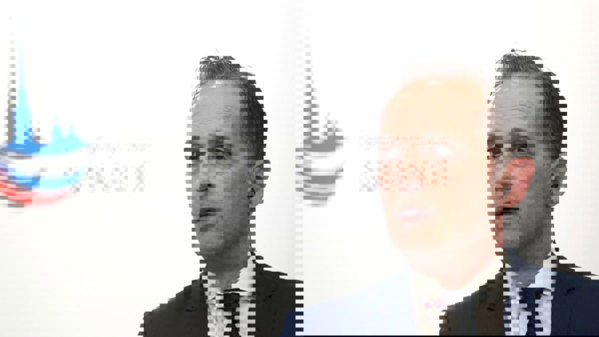 ليبيا.. وزير الخارجية الألماني يصل طرابلس لافتتاح سفارة بلاده