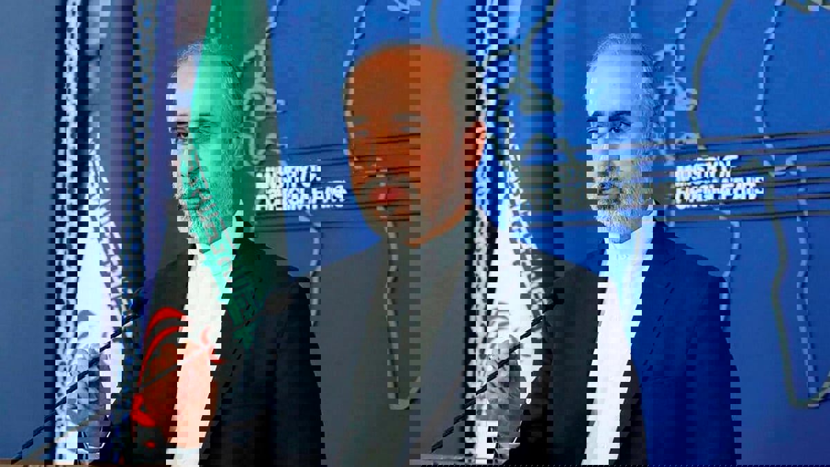 إيران تعلق على "اغتيال" ضابطين إسرائيليين بمنطقة غور الأردن قبل شهر