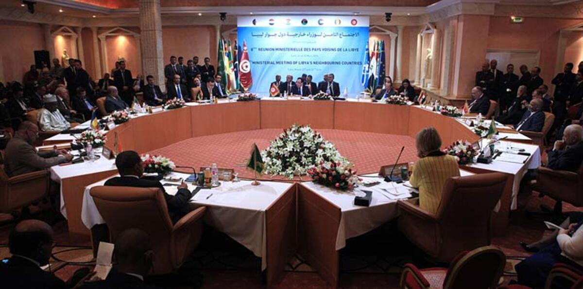 دول جوار ليبيا تطالب حكومة السراج بسرعة الانتقال لطرابلس