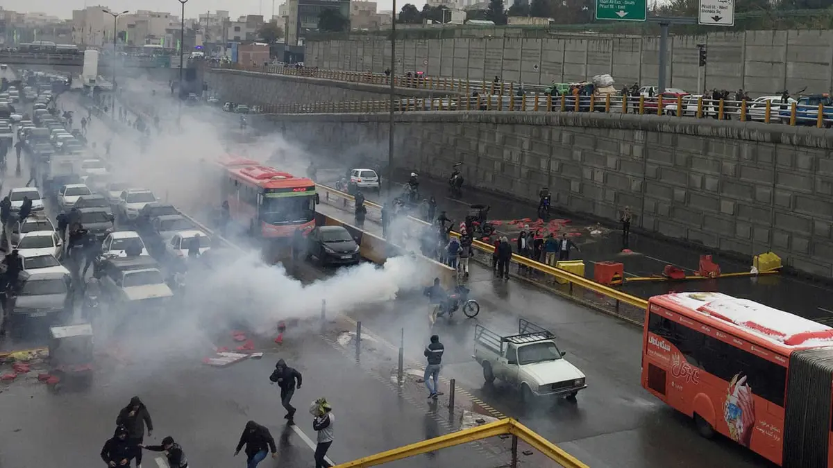 مع اتساع الاحتجاجات الشعبية.. مقتل 3 متظاهرين في إيران