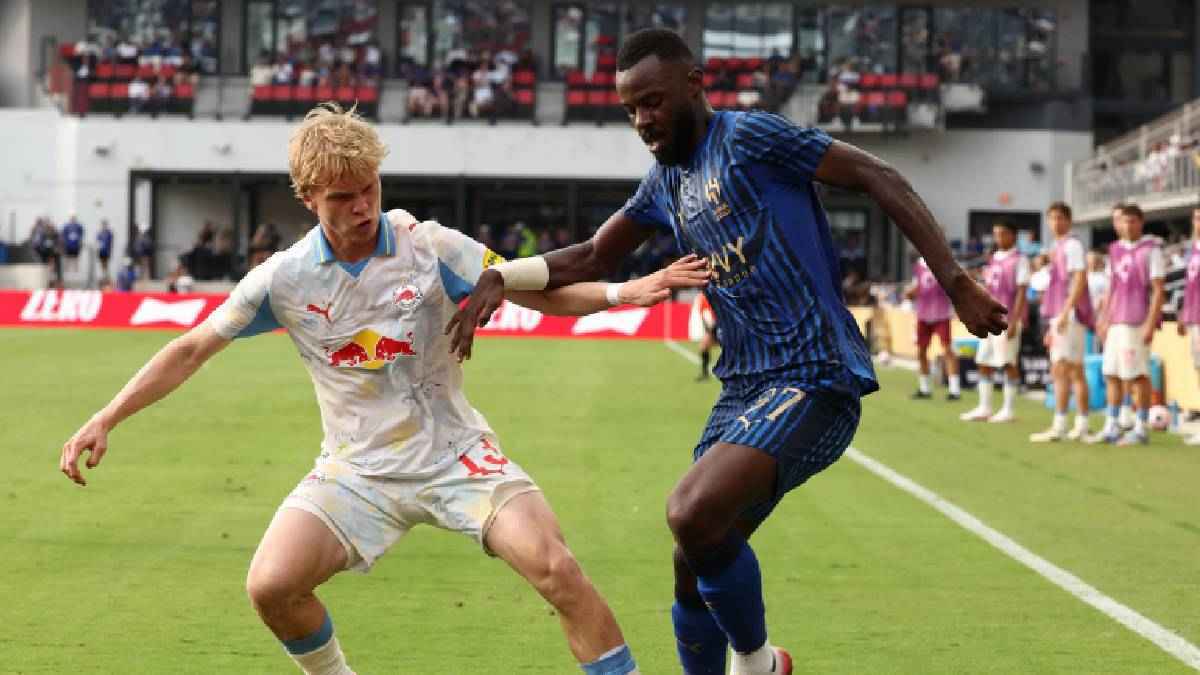 الهلال السعودي يتلقى خبراً ساراً قبل مواجهة باتشوكا