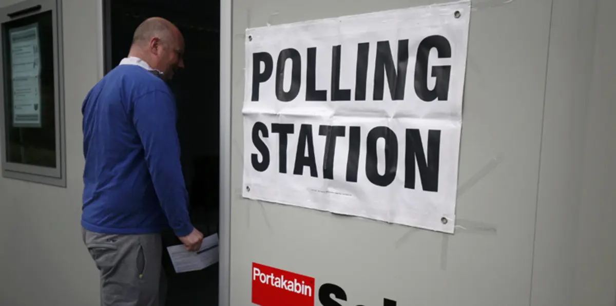 البريطانيون يبدأون التصويت لتقرير مصيرهم في الاتحاد الأوروبي
