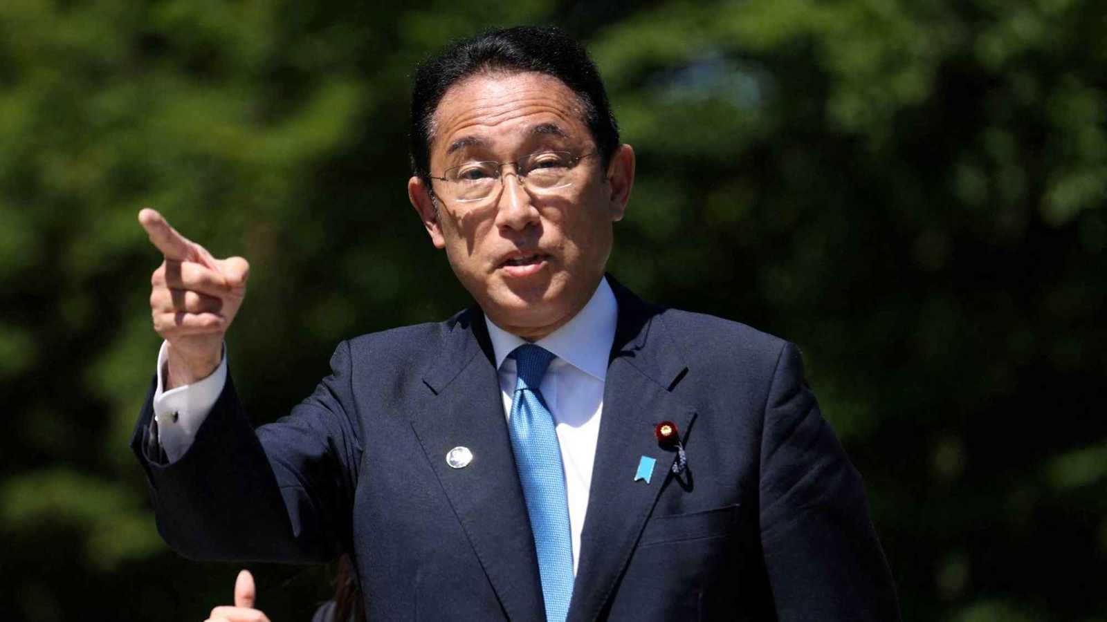 دبلوماسية ترامب "المعقدة".. آسيا تتخوف من "الفخ" الأوكراني