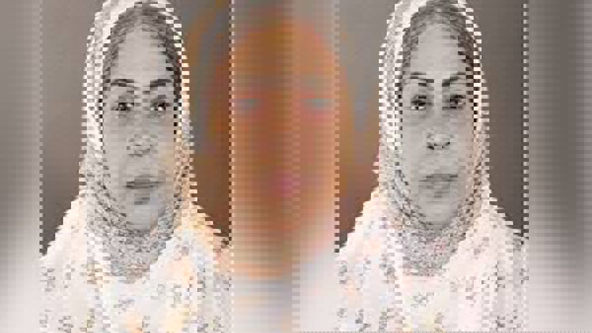 الفنانة العمانية فخرية خميس تتعافى من كورونا 