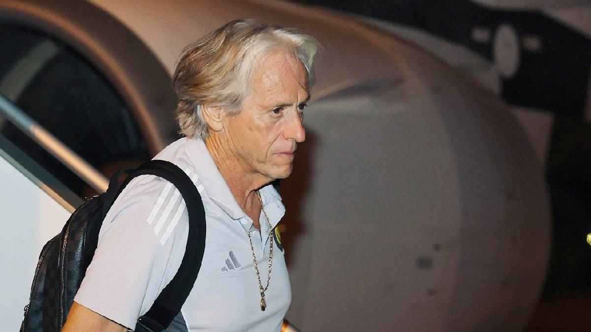 بعد كارثة نهائي السوبر.. قرار حاسم من جيسوس في مواجهة التعاون