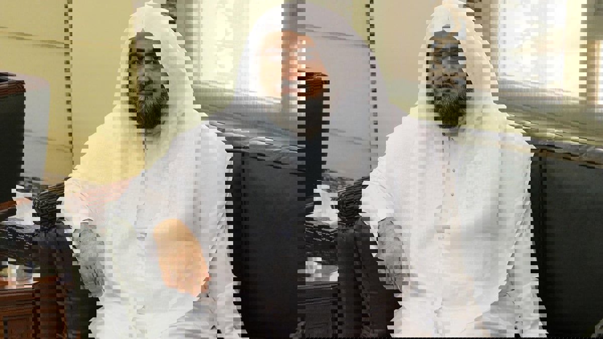 من هو الشيخ الراحل محمود خليل القارئ؟