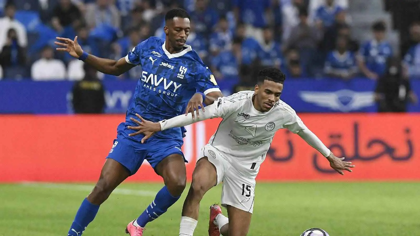 الأهلي يقدم طلبا رسميا قبل كلاسيكو الهلال السعودي