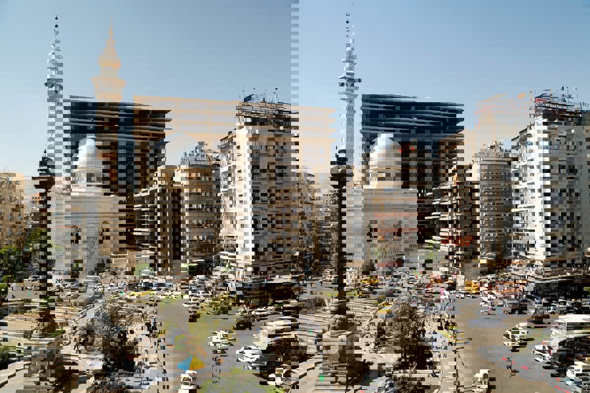 قتلى بانفجارات قرب مقام السيدة زينب في سوريا