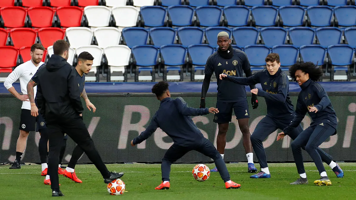 القنوات الناقلة لمباراة مانشستر يونايتد ضد باريس سان جيرمان اليوم في دوري أبطال أوروبا