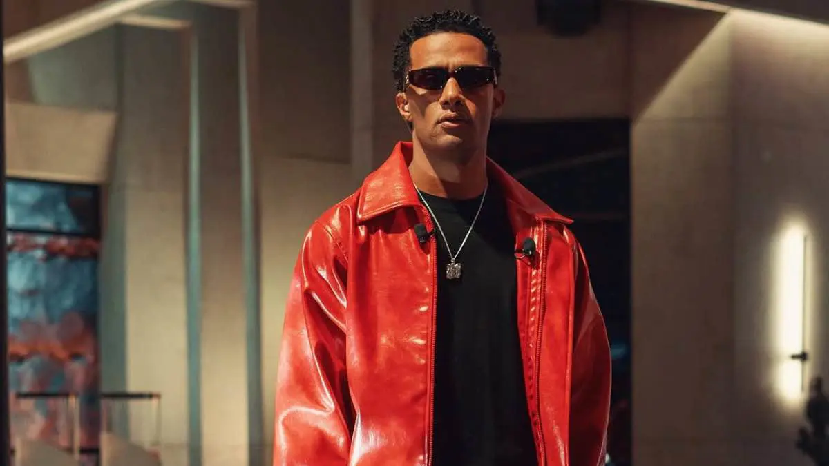 محمد رمضان يعود لإطلالته "الأصلية" في لوس أنجلوس.. ما القصة؟